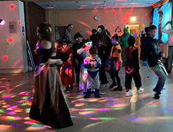 Jugendparlament organisiert Faschingsparty